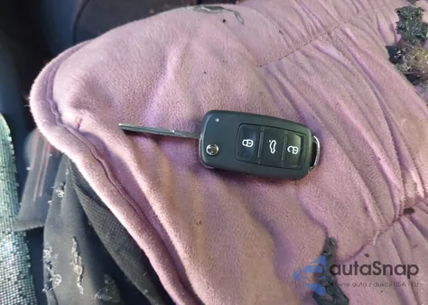 2014 Volkswagen Passat 2.5L S из США, поврежденный, VIN 1VWAP7A38EC010196